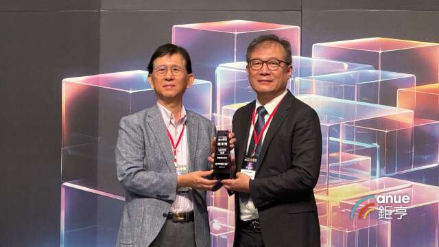 和硕郑光志：AI像空气无所不在 分享内部AI落地四关键