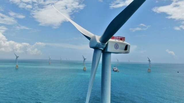 澄清「抢船」传闻！台电依法接管离岸风电二期船机 拚年底完工并网