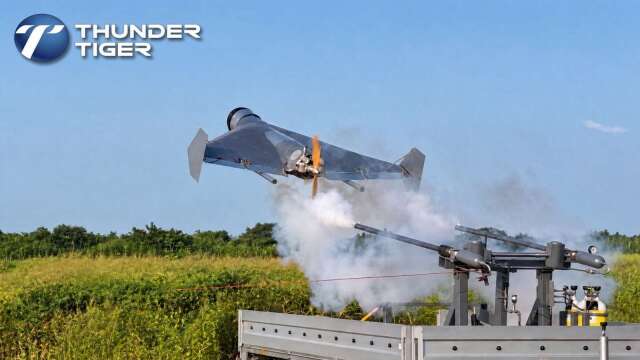 雷虎PD-136弹射试飞成功 下周进军美国AUSA军工展