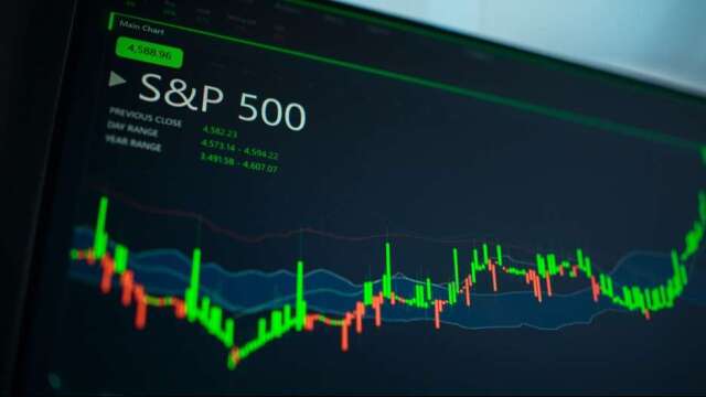 指数逼近新高、多数成分股却掉队 高盛警告：标普500失真了