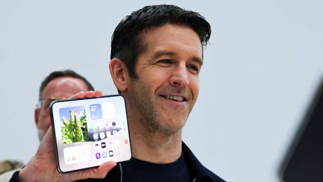 特納斯接棒就遇硬仗！iPhone 18 Pro美國買氣弱 Duo又傳生產卡關(圖：REUTERS/TPG)