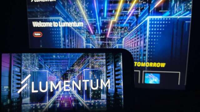 AI资料中心扩建潮推升光通讯！Lumentum砸3.5亿美元扩产仍追不上订单
