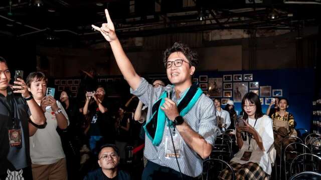蔡康永现身沈伯洋竞总成立大会 中共喉舌怒批「两面人」