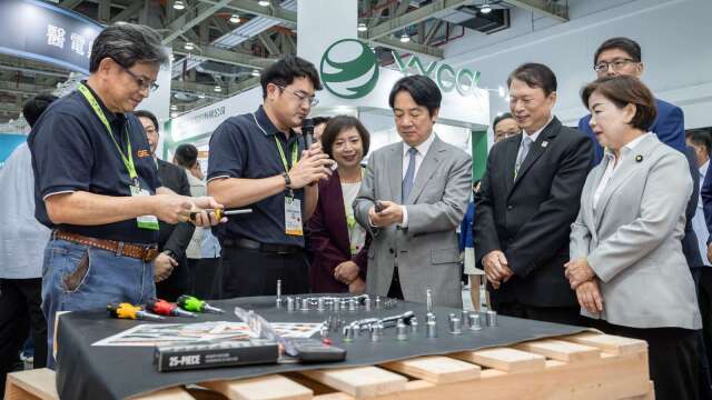 赖清德：五金工具业应走向国际 提升台厂高阶供应链竞争力