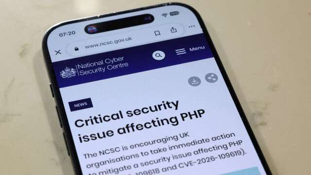 漏洞还没公开骇客就出手！PHP资安危机掀全球停站潮