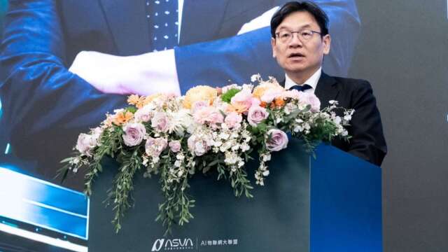 国发会主委叶俊显：算力与稳定能源双管齐下 协力打造台湾主权AI示范岛